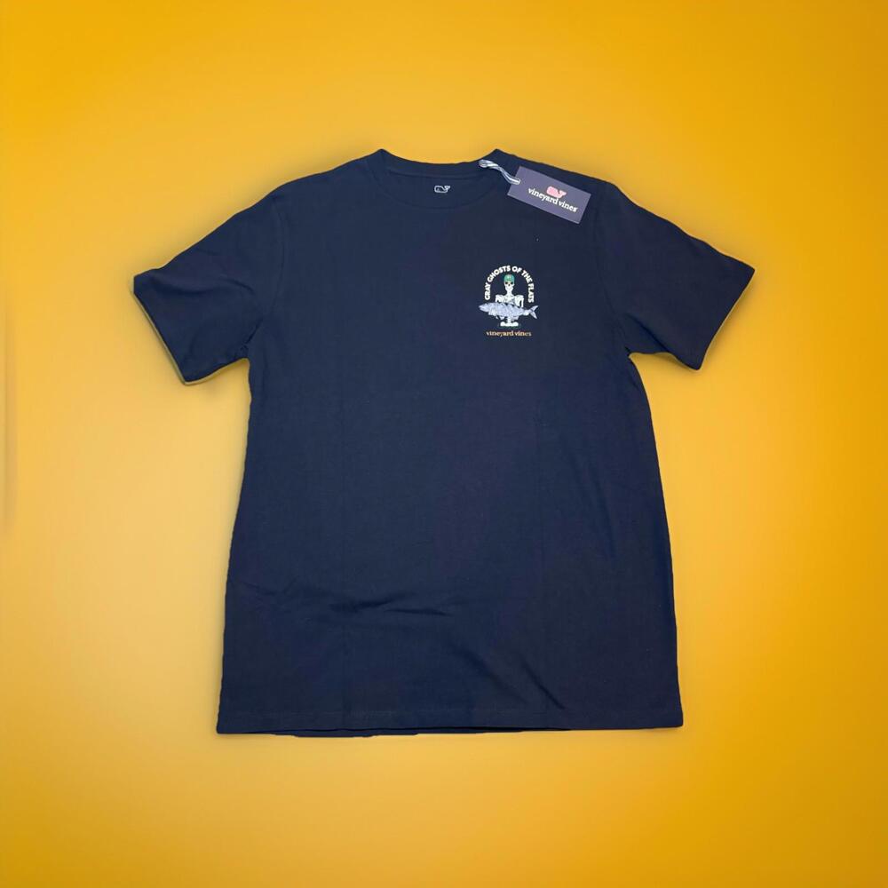 Vineyard Vines Men's Ghost of the Flats Skeleton Pocket Black S/S XL T-Shirt - Picture 2 of 7